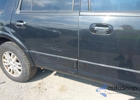 2013 Ford Expedition Limited z USA, uszkodzony, nr VIN 1FMJU2A53DEF26318